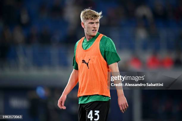 Josh Doig of US Sassuolo warms up prior to the Serie A TIM match between Bologna FC and US Sassuolo at Stadio Renato Dall'Ara on February 03, 2024 in...