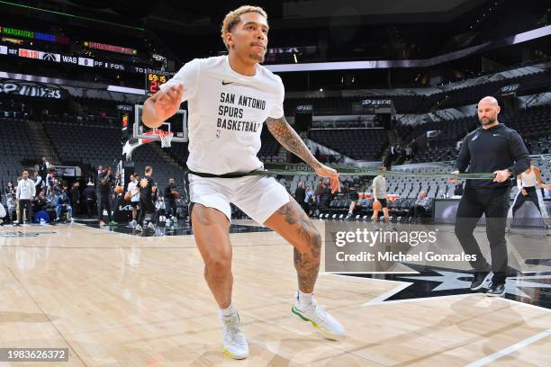 Jeremy Sochan of the San Antonio Spurs warms up before the game against the Washington Wizards on January 29, 2024 at the Frost Bank Center in San...