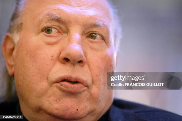 Le monde est "difficile à cerner et très dangereux" Litterature Nobel laureate in 2002, Hungarian writer Imre Kertesz is pictured during an interview...