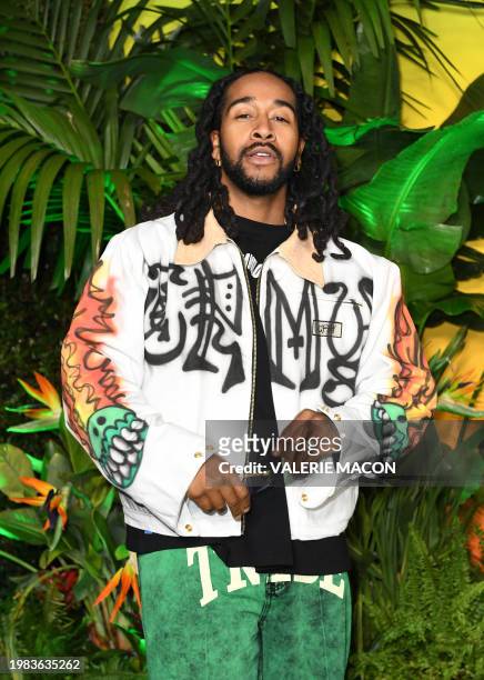 Singer-songwriter Omarion arrives for the premiere of "Bob Marley: One Love" at the Regency Village Theater in Los Angeles, California on February 6,...