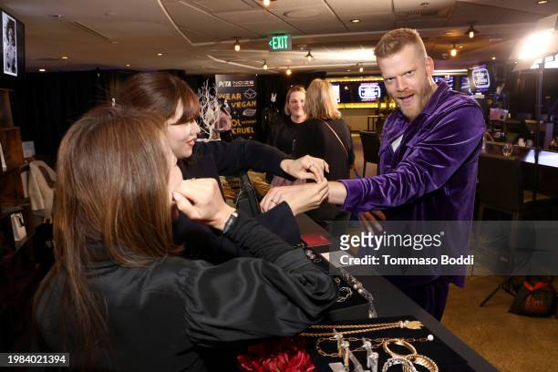 Scott Hoying attends the GRAMMY Gift Lounge during the 66th GRAMMY Awards at Tom's Watch Bar on February 03, 2024 in Los Angeles, California.