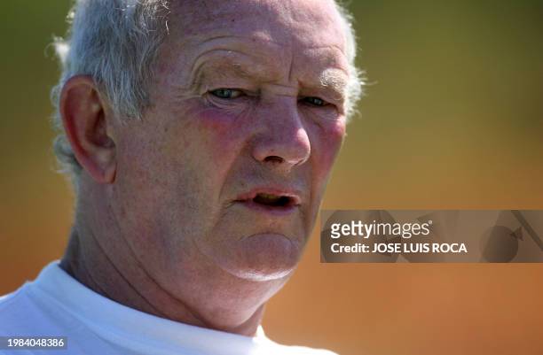 England´s Rugby Union head coach Brian Ashton attends a rugby training session, 04 July 2007, at their training camp in Vilamoura, southern Portugal....