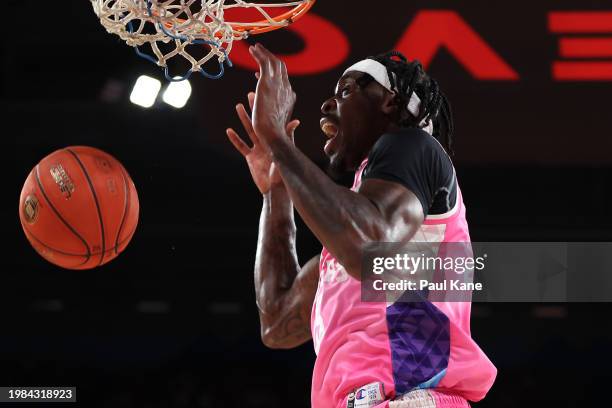 Zylan Cheatham of the Breakers dunks during the round 18 NBL match between Perth Wildcats and New Zealand Breakers at RAC Arena, on February 04 in...