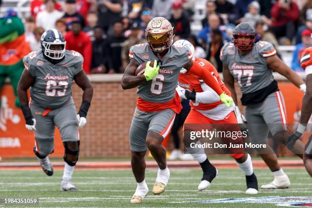 Tight End Jaheim Bell of Florida State from the American Team on a catch and run up the middle during the 2024 Reese's Senior Bowl at Hancock Whitney...