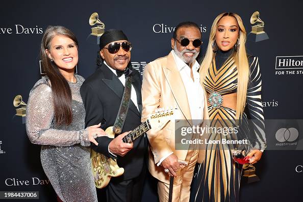 Tracy Isley, Ernie Isley and Ronald Isley of the Isley Brothers, and ...