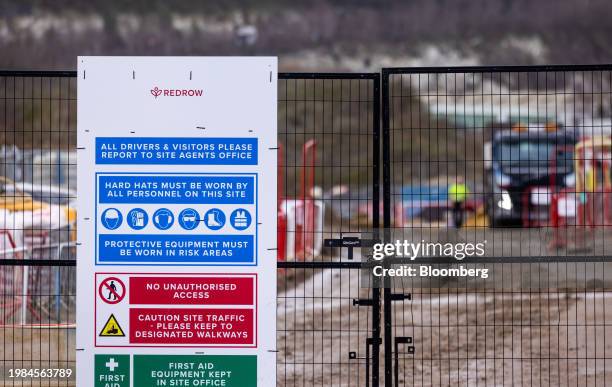 Red Rio Plc 171 Redrow Homes Photos & High Res Pictures - Getty Images