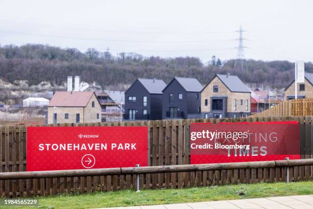 Red Rio Plc 171 Redrow Homes Photos & High Res Pictures - Getty Images