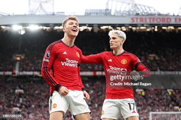 Rasmus Hojlund of Manchester United celebrates with Alejandro Garnacho of Manchester United after scoring his team's first goal during the Premier...