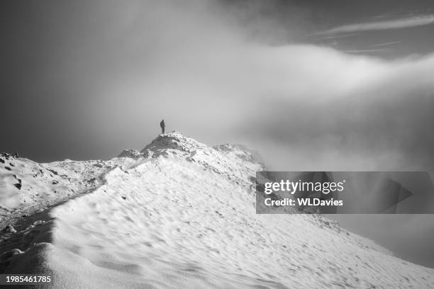 wales mountain landscape - hiking stock pictures, royalty-free photos & images