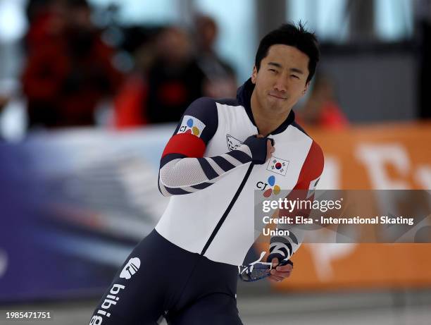 Kin Jon Ho Kim Joon Ho Photos and Premium High Res Pictures - Getty Images