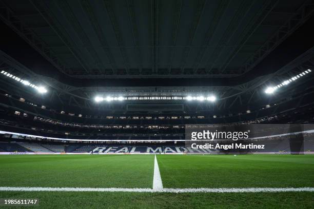 General view inside the stadium as the retractable roof is closed prior to the LaLiga EA Sports match between Real Madrid CF and Atletico Madrid at...