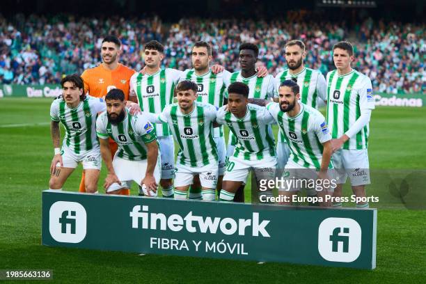 Formation of Real Betis poses for photo during the Spanish league, La Liga EA Sports, football match played between Real Betis and Getafe CF at...