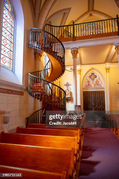 loretto chapel with the "miraculous staircase" in santa fe, new mexico, usa - loretto chapel stock pictures, royalty-free photos & images