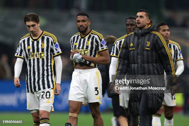 Fabio Miretti, Gleison Bremer, Mattia Perin, Timothy Weah and Alex Sandro of Juventus react following the final whistle of the Serie A TIM match...