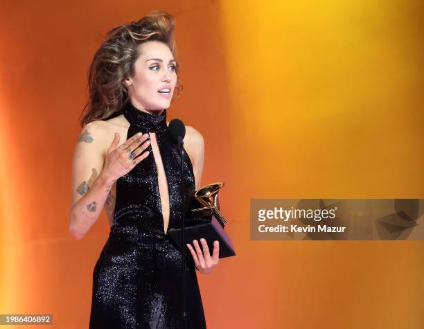 Miley Cyrus accepts the "Best Pop Solo Performance" Award for "Flowers" onstage during the 66th GRAMMY Awards at Crypto.com Arena on February 04,...