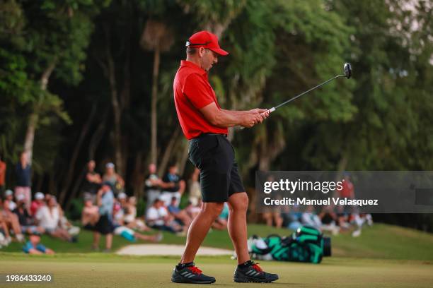 Captain Sergio Garcia of Fireballs GC line up the putt on the 18th green on the second play-off during day three of the LIV Golf Invitational -...