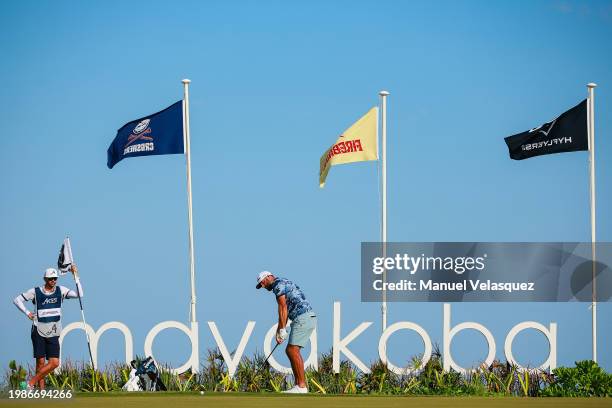 Captain Dustin Johnson of 4aces GC putt on the 15th green during day three of the LIV Golf Invitational - Mayakoba at El Camaleon at Mayakoba on...