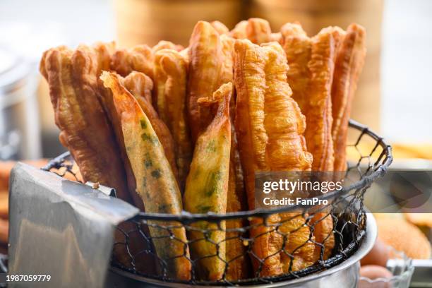 chinese breakfast, youtiao and spring rolls - youtiao stock pictures, royalty-free photos & images