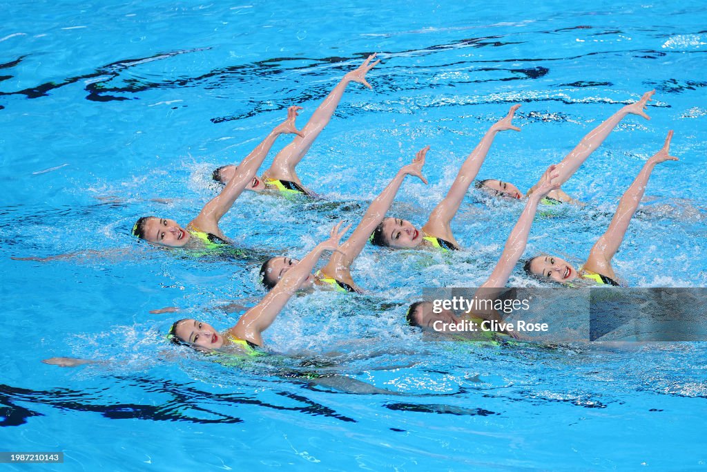 Doha 2024 World Aquatics Championships - Day 4: Artistic Swimming