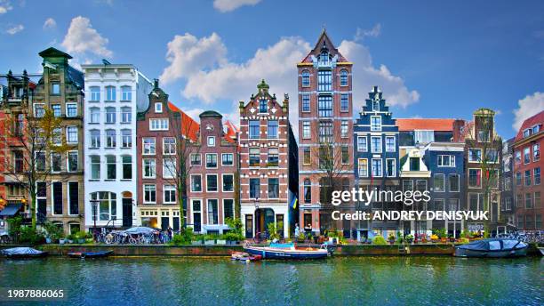 houses in amsterdam, holland - amsterdam sunrise stock pictures, royalty-free photos & images