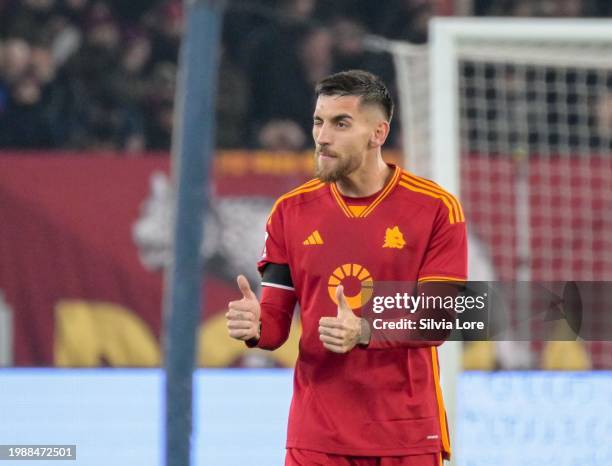 Lorenzo Pellegrini of AS Roma celebrates after scoring the first goal during the Serie A TIM match between AS Roma and Cagliari - Serie A TIM at...