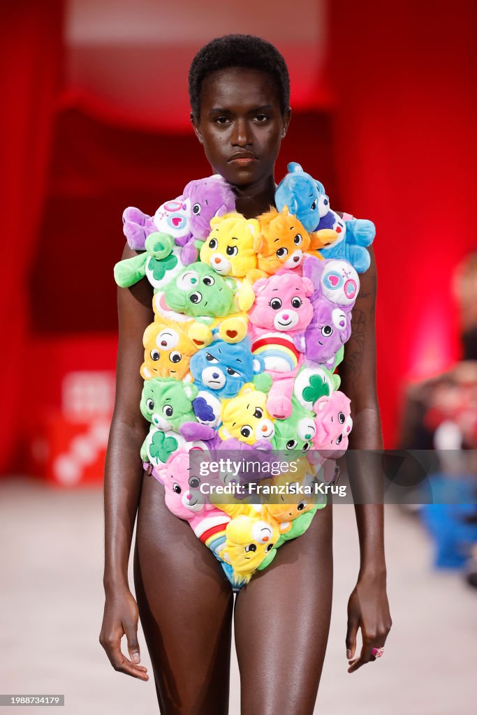 Marina Hoermanseder - Fashion Show - Berlin Fashion Week AW24