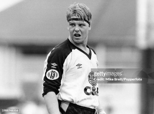 Dave Smith of Widnes during the pre-season match between St Helens and Widnes at Knowsley Road on August 12, 1990 in St Helens, Merseyside, England.