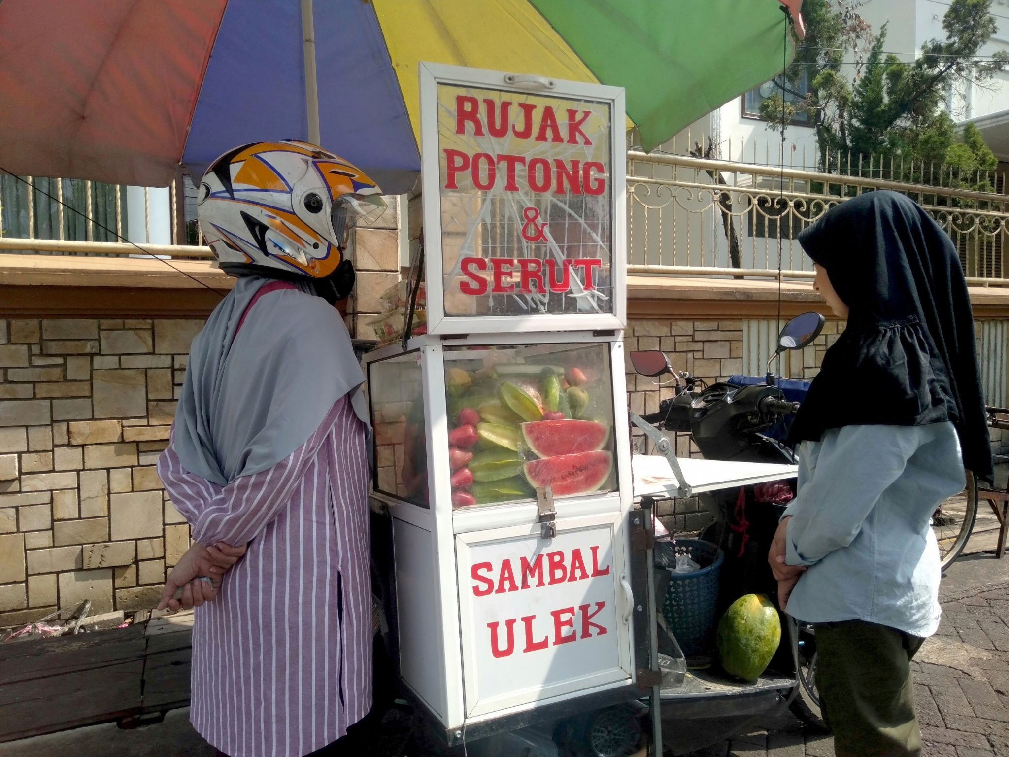 surabaya fruit market