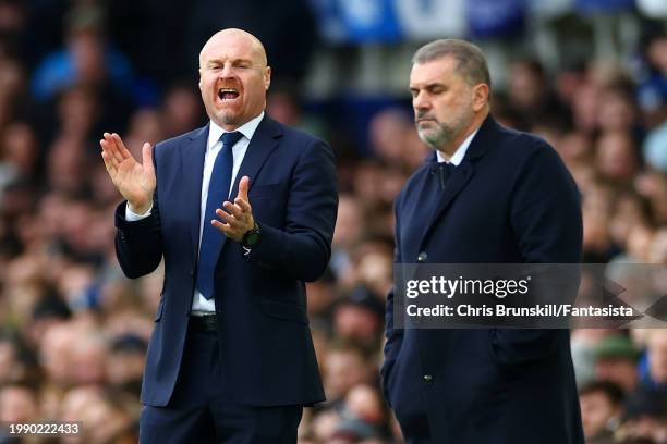 Everton manager Sean Dyche applauds on the touchline during the Premier League match between Everton FC and Tottenham Hotspur at Goodison Park on...