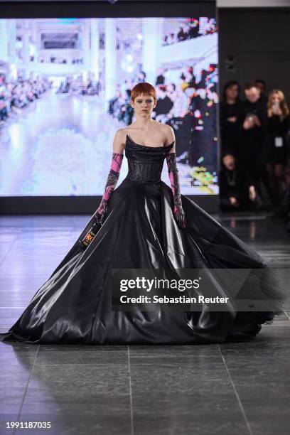 Model walks the runway at the Namilia Fashion show as part of Berlin Fashion Week AW24 on February 06, 2024 in Berlin, Germany.