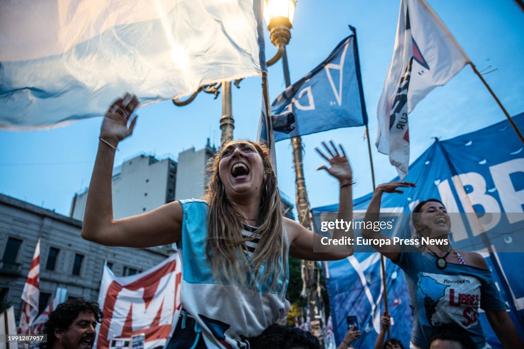 Protests Against The 'omnibus' Law In Buenos Aires