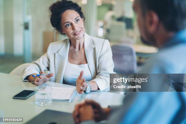 Professional Basic Conversation Professional Conversation High-Res Stock Photo - Getty Images