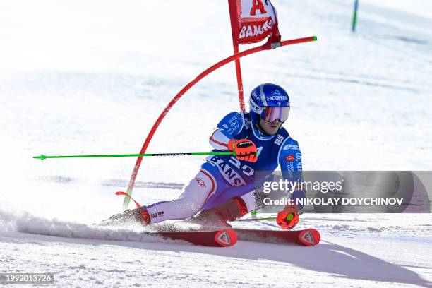 Norway's Fredrik Moeller competes in the first run of the Men's Giant Slalom event during the FIS Alpine Ski World Cup in Bansko, on February 10,...