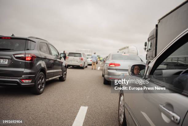 Traffic jam on the E-5 highway, at kilometer 94 as a result of the concentration of tractors, on the second day of protests, February 7, 2024 in...