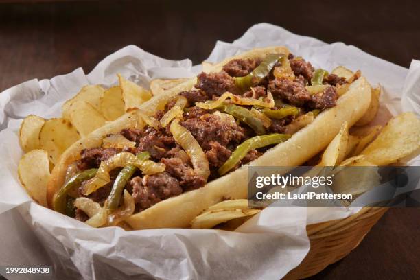 chopped cheese steak sandwich - steak sandwich and chips stock pictures, royalty-free photos & images