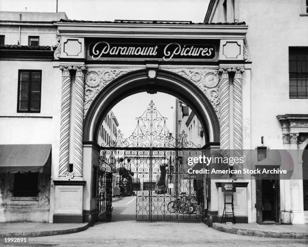 View of the entrance gate to Paramount Pictures film studios in Hollywood, California, circa 1955.