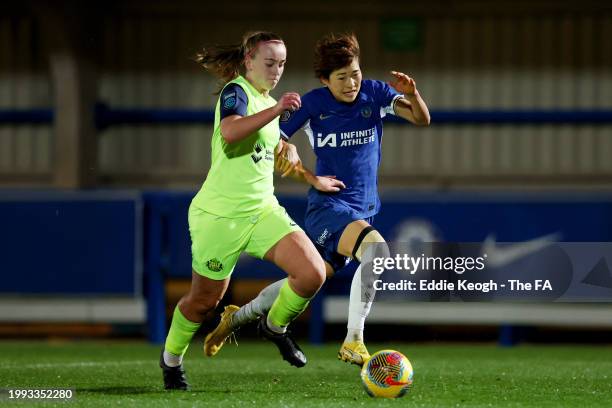 Jessica Brown of Sunderland and Maika Hamano of Chelsea compete for the ball during the FA Women's Continental Tyres League Cup Quarter Final match...