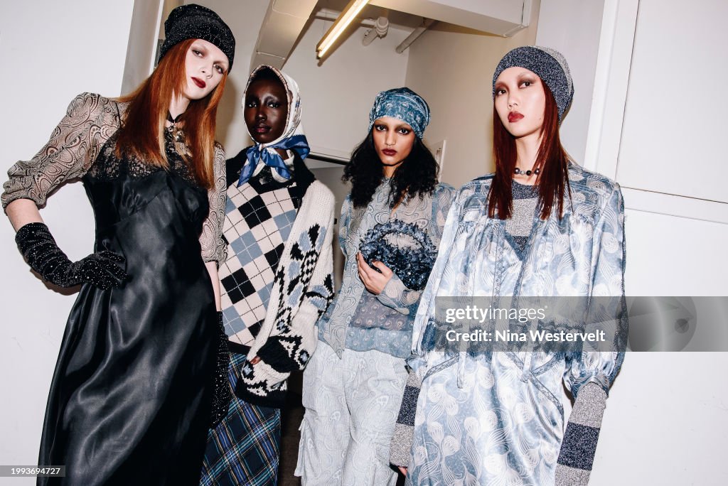 Anna Sui RTW Fall 2024 - Backstage