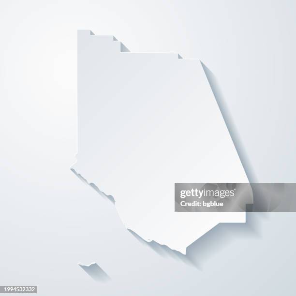 ventura county, kalifornien. karte mit scherenschnitt-effekt auf leerem hintergrund - ventura stock-grafiken, -clipart, -cartoons und -symbole