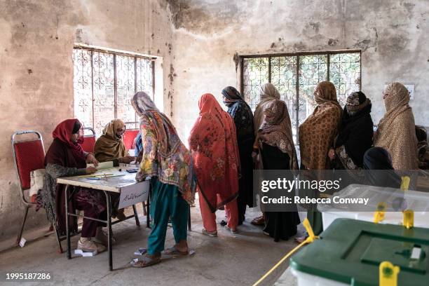 Pags During Election 2,806 By Election In Pakistan Stock Photos, High-Res Pictures, and ...