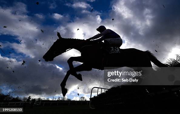 Horse Racing from Navan Horse Racing from Navan