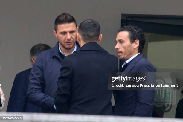 Joaquin, with Jesus Navas and Jose Maria del Nido Carrasco, during the wake on February 8 in El Puerto de Santa Maria, Spain.