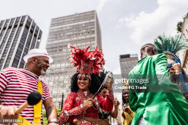 people having fun at a street carnival party - school fete stock pictures, royalty-free photos & images