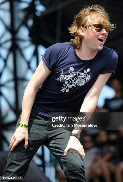 Ricky Wilson of Kaiser Chiefs performs during Lollapalooza 2009 at Grant Park on August 9, 2009 in Chicago, Illinois.