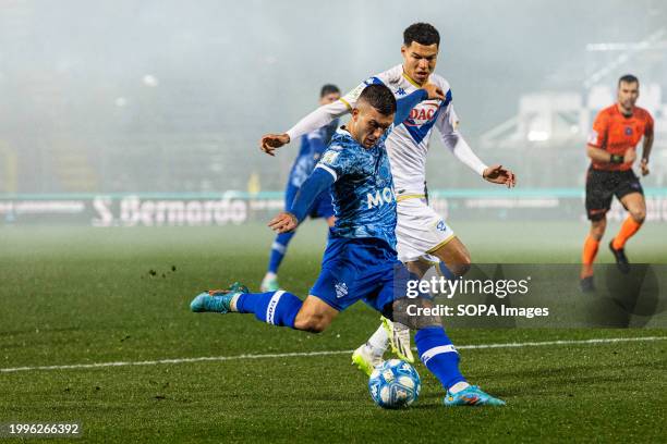 Gabriel Strettezza seen in action during the Serie B match between Como 1907 and Brescia at Stadio Comunale G. Sinigaglia. Final score; Como 1907 1-0...