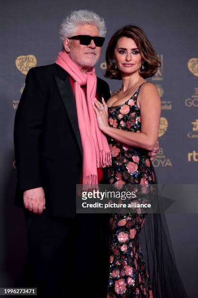 Valladolid, Spain; .- Actress Penelope Cruz and director Pedro Almodovar on the red carpet of Goya Awards. Characters on the Red Carpet of the Goya...