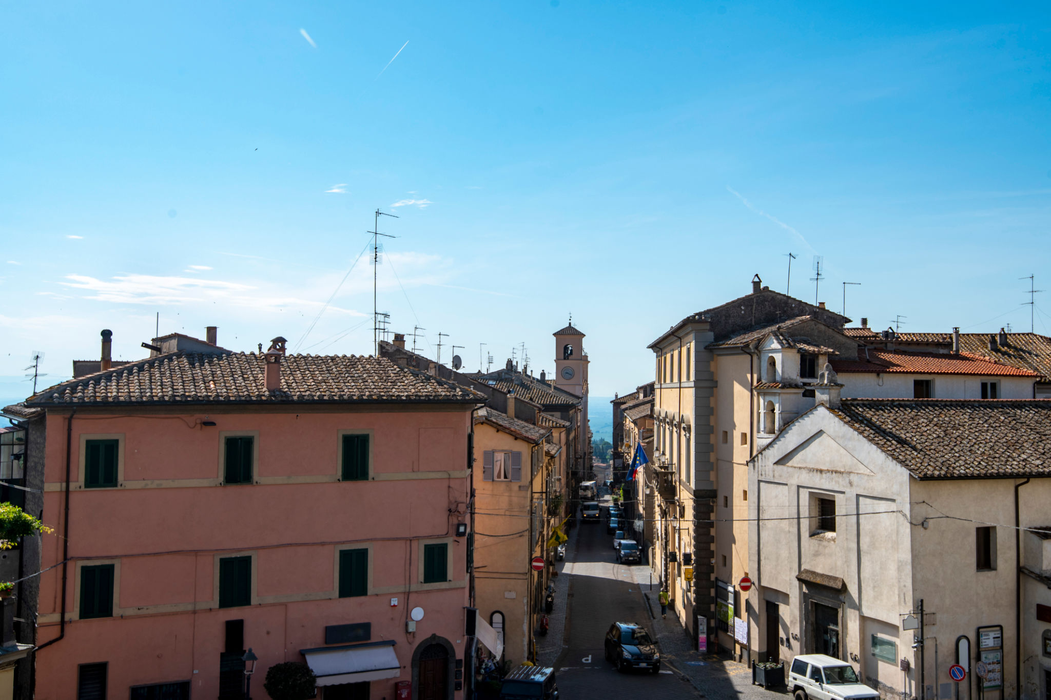 caprarola streets