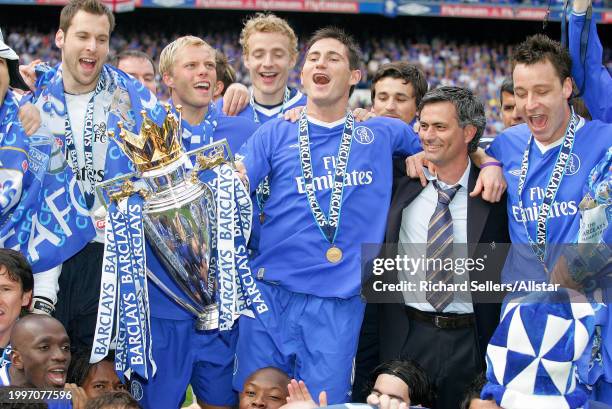 May 7: Jose Mourinho Manager of Chelsea celebrates with players, Petr Cech, Eidur Gudjohnsen, Jiri Jarosik, Frank Lampard with trophy and John Terry...