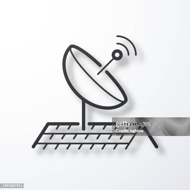 ilustraciones, imágenes clip art, dibujos animados e iconos de stock de antena parabólica en el techo. icono de línea con sombra sobre fondo blanco - roofing-clip-art