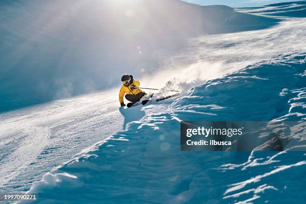 woman skiing in alps ski resort, alpe di mera, piedmont, italy - esqui equipamento esportivo - fotografias e filmes do acervo